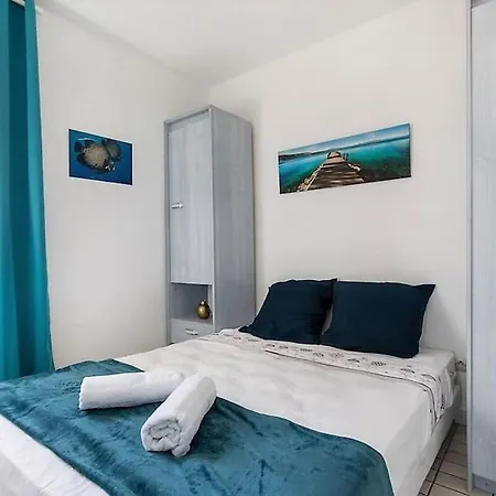 097 Indes Galantes B392 شقة